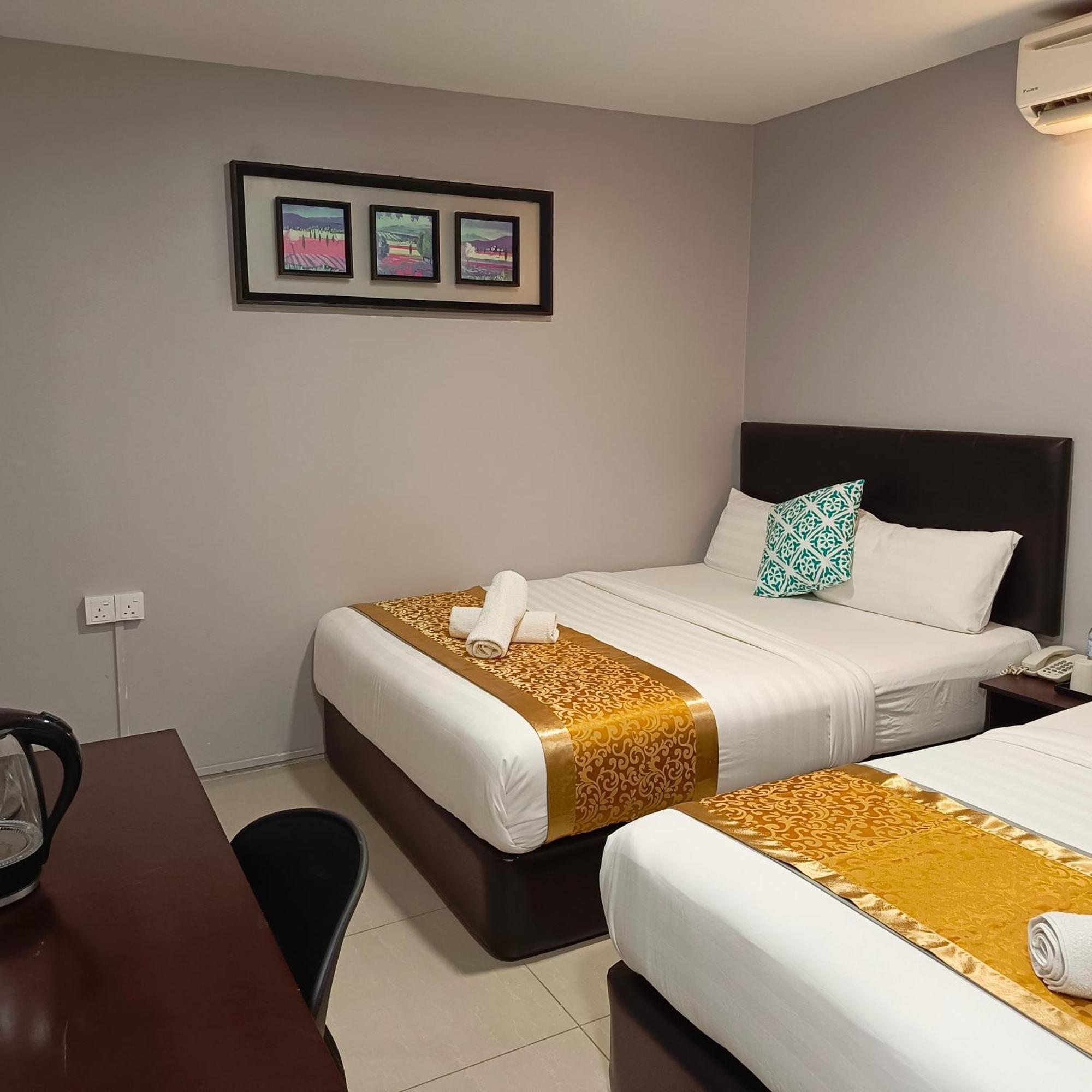 Royale - 10 Min From Klia Klia 2 Airport Hotel