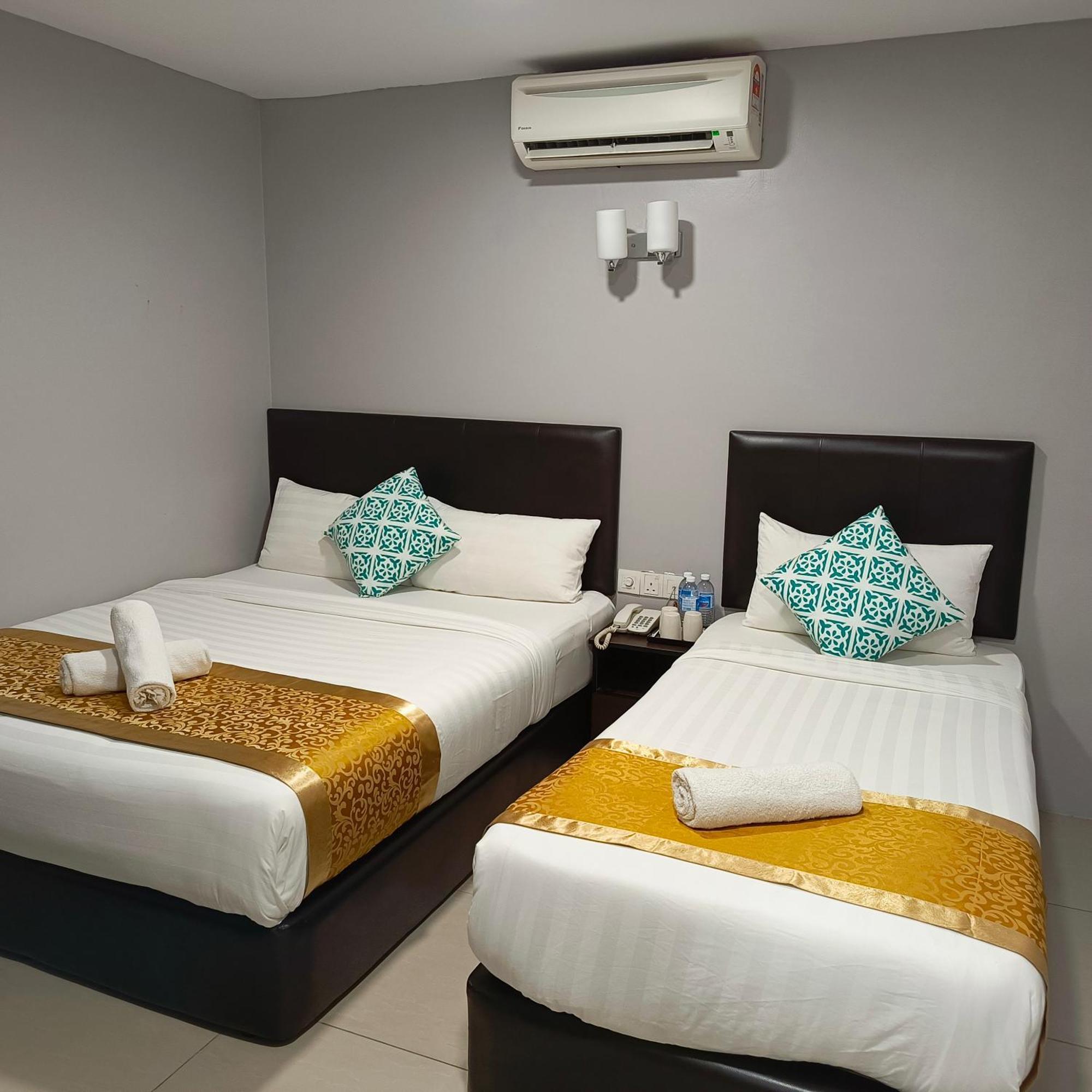 Royale - 10 Min From Klia Klia 2 Airport 3*