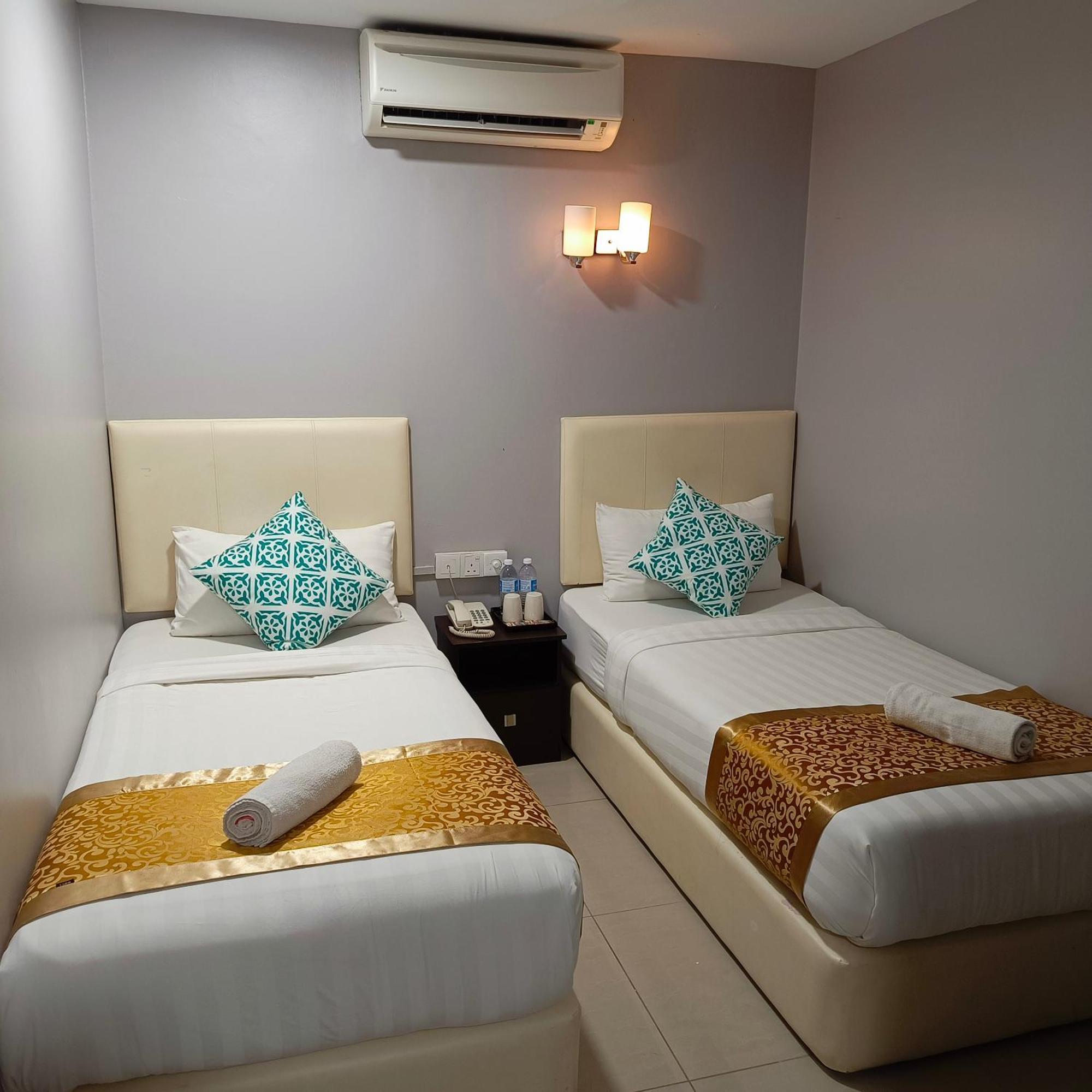 Royale - 10 Min From Klia Klia 2 Airport 3*
